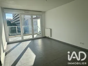 Apartment in Toulon (83200)