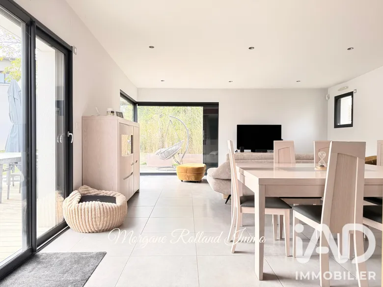 Maison 7 pièces 300 m² · à Mauves-sur-Loire · 300 m² · 696 000 €