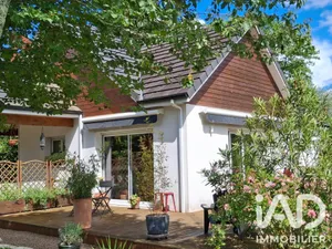 House in Lasseube (64290)