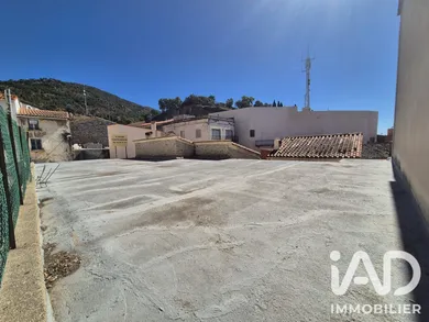 Garage à Le Perthus (66480)