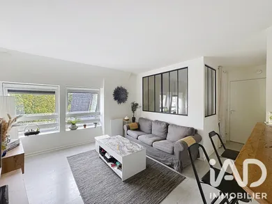 Apartment in Taverny (95150)