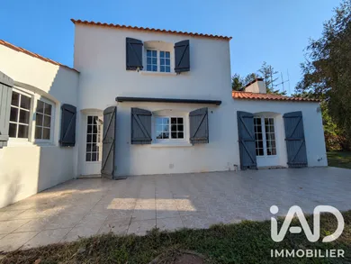 Maison à Challans (85300)