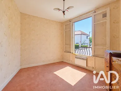 Appartement à Suresnes (92150)