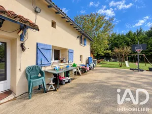 Maison de village à Saint-Maurice-la-Clouère (86160)