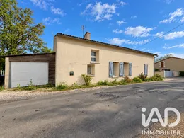 Village house in Saint-Maurice-la-Clouère (86160)