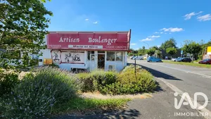 Boutique/Local commercial à Creysse (24100)