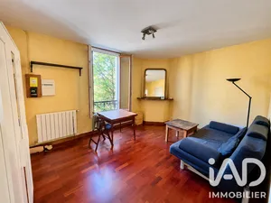 Apartment in Ablon-sur-Seine (94480)