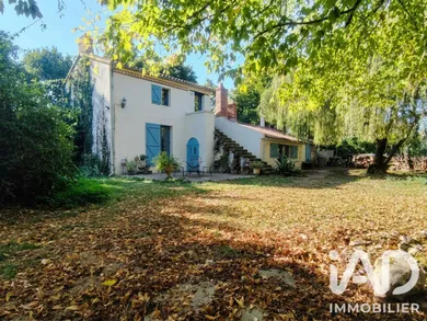 Maison traditionnelle à Martinet (85150)