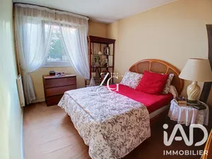 Apartment in Nantes (44300)