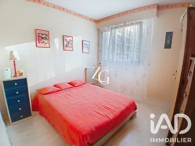 Apartment in Nantes (44300)