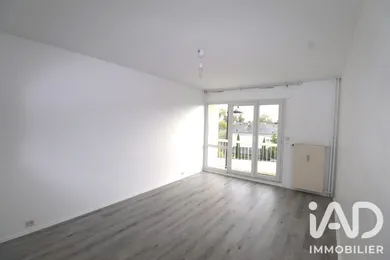 Apartment in Fleury-les-Aubrais (45400)