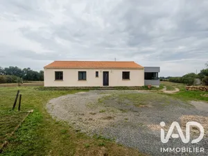 Village house in Vieillevigne (44116)
