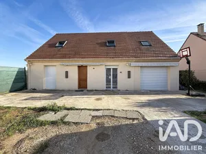 Maison à Garennes-sur-Eure (27780)