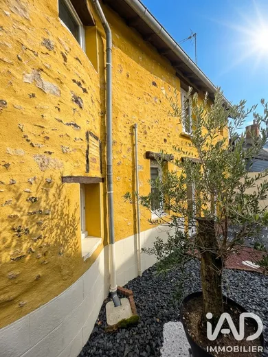 Maison de village à Mézeray (72270)
