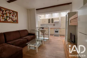 Apartment in Paris (75009)