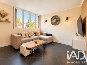 Apartment in Saint-Michel-sur-Orge (91240)