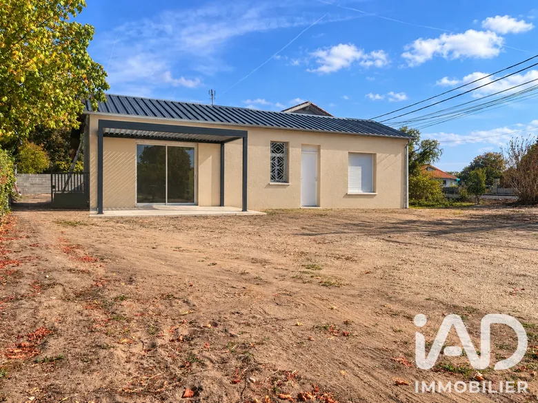 Maison 5 pièces 131 m² · à Chamadelle · 131 m² · 215 000 €