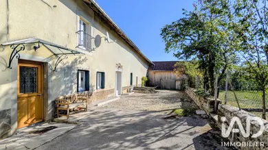 Maison de campagne à Amancey (25330)
