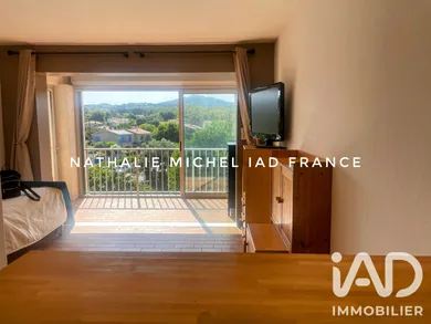 Apartment in Six-Fours-les-Plages (83140)