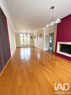 Townhouse in Le Mans (72000)