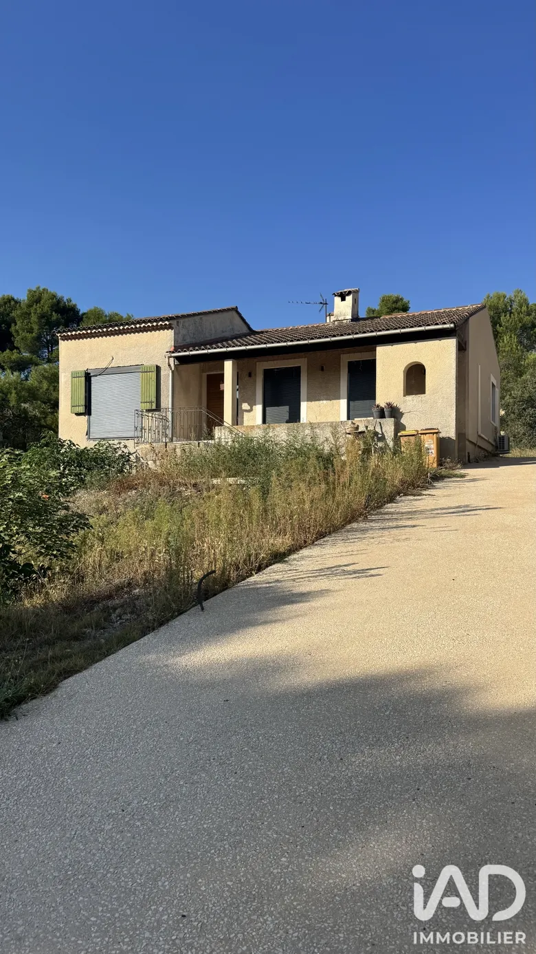 Maison 4 pièces 89 m² · à Taillades · 89 m² · 387 000 €
