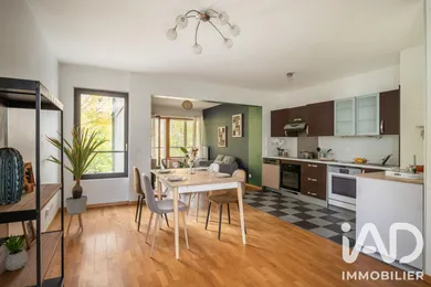 Apartment in Grenoble (38000)