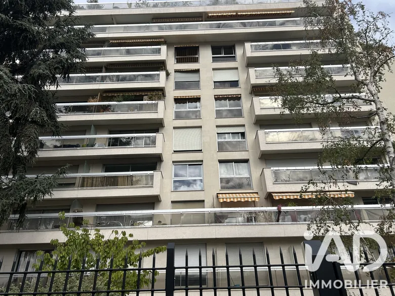 Appartement 1 pièce 19 m² · à Courbevoie · 19 m² · 830 €/mois