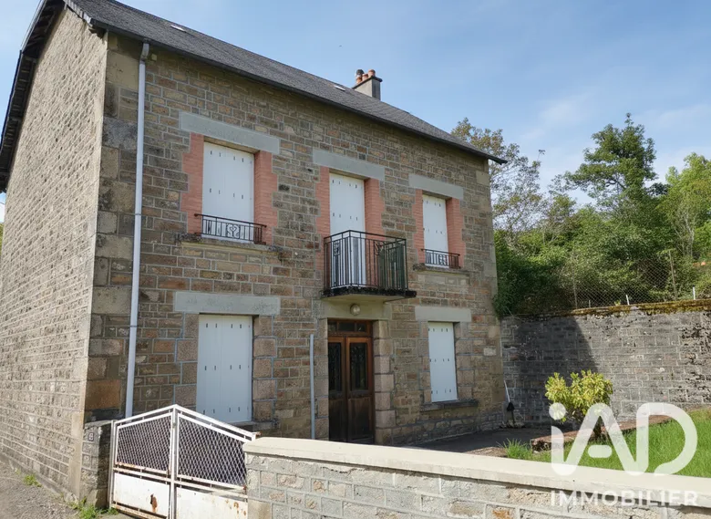 Maison 5 pièces 103 m² · à Peyrelevade · 103 m² · 54 000 €