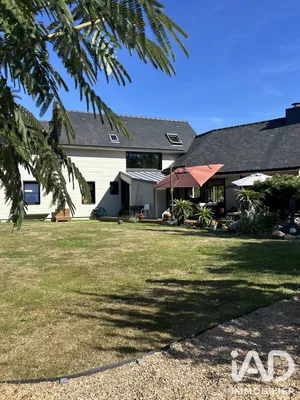 Architectural house in Louannec (22700)