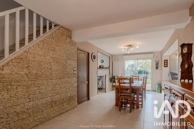 House in La Falaise (78410)