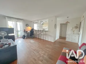 Apartment in Noisy-le-Grand (93160)