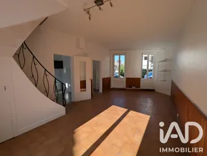 Townhouse in Cognac (16100)