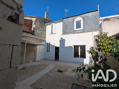Maison de ville à Cognac (16100)
