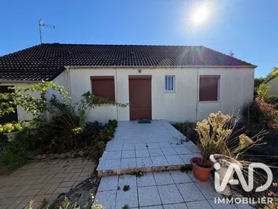 Maison à Angerville (91670)