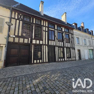 Traditional house in Bar-sur-Seine (10110)