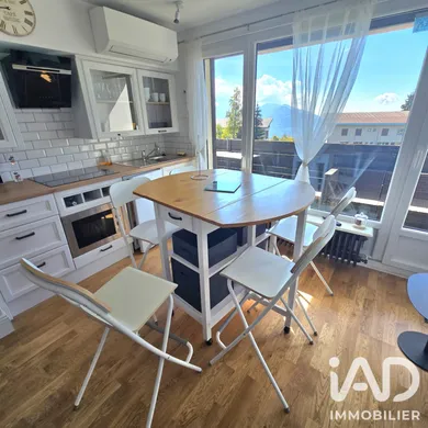 Appartement à Allevard (38580)