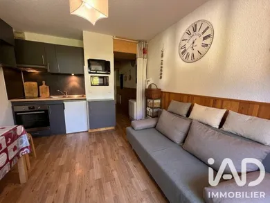Appartement à MONCLAR (04140)