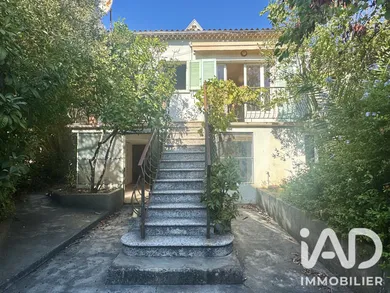 Maison à Toulon (83000)