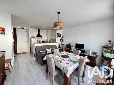 Apartment in Lieusaint (77127)