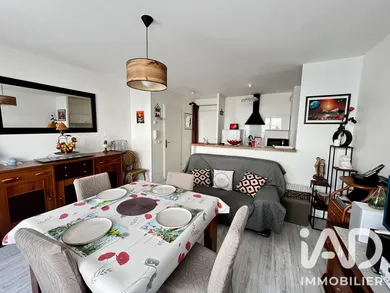 Apartment in Lieusaint (77127)
