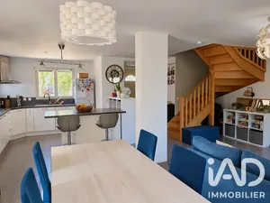 Maison à Chaleins (01480)