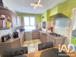 Townhouse in Saint-André-les-Vergers (10120)
