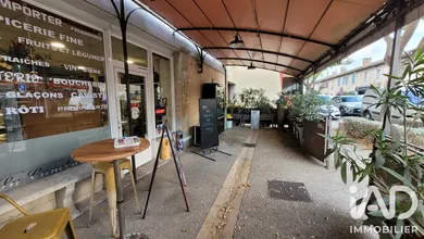Alimentation​ à Cheval-Blanc (84460)