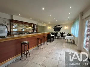 Commercial in Saint-Quentin (02100)