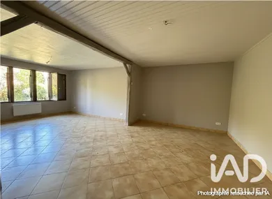 Maison de campagne à Champlay (89300)