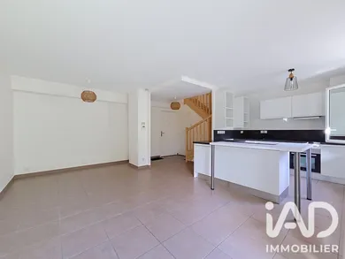 Duplex à Présilly (74160)