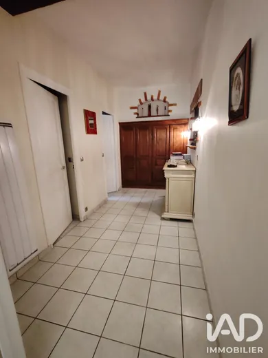 Village house in Bourgogne (51110)