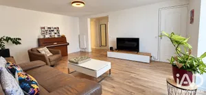 Apartment in Santeny (94440)