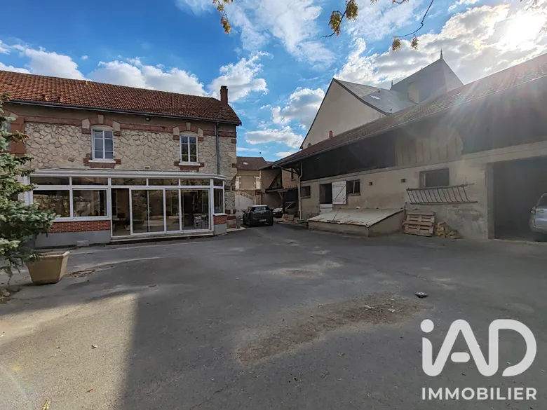 Maison 7 pièces 180 m² · à Bourgogne-Fresne · 180 m² · 350 000 €
