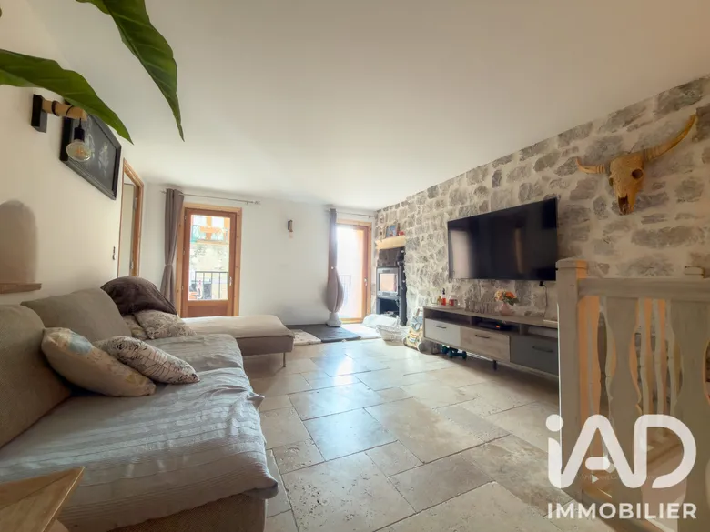 Appartement 3 pièces 67 m² · à Peille · 67 m² · 210 000 €